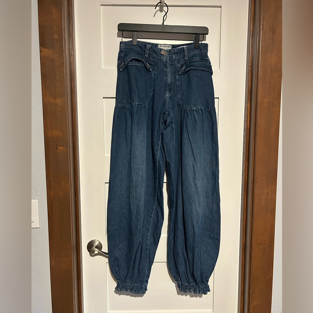 Free People We The Free Lotus Jeans Ballon Mid-Rise jeans Size 27 - Picture 2 of 8